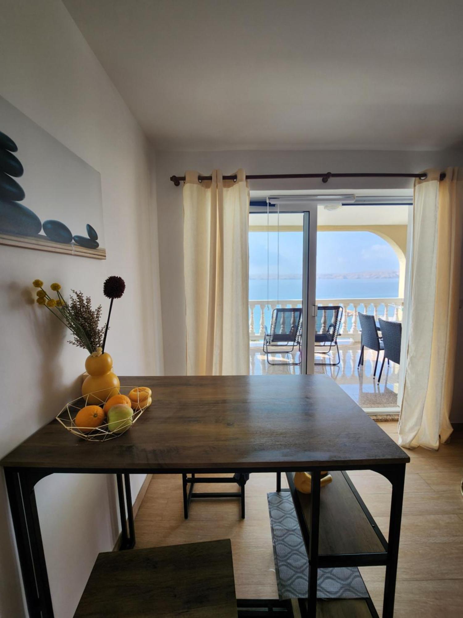 Lucija Apartment Karlobag Cameră foto